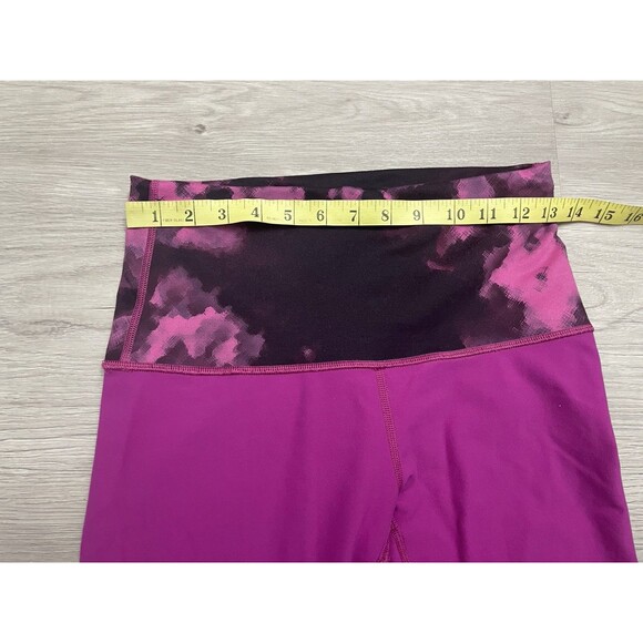 Lululemon Wunder Under Crop Black Raspberry pink Size 8 Reversible Leggings - Picture 5 of 11